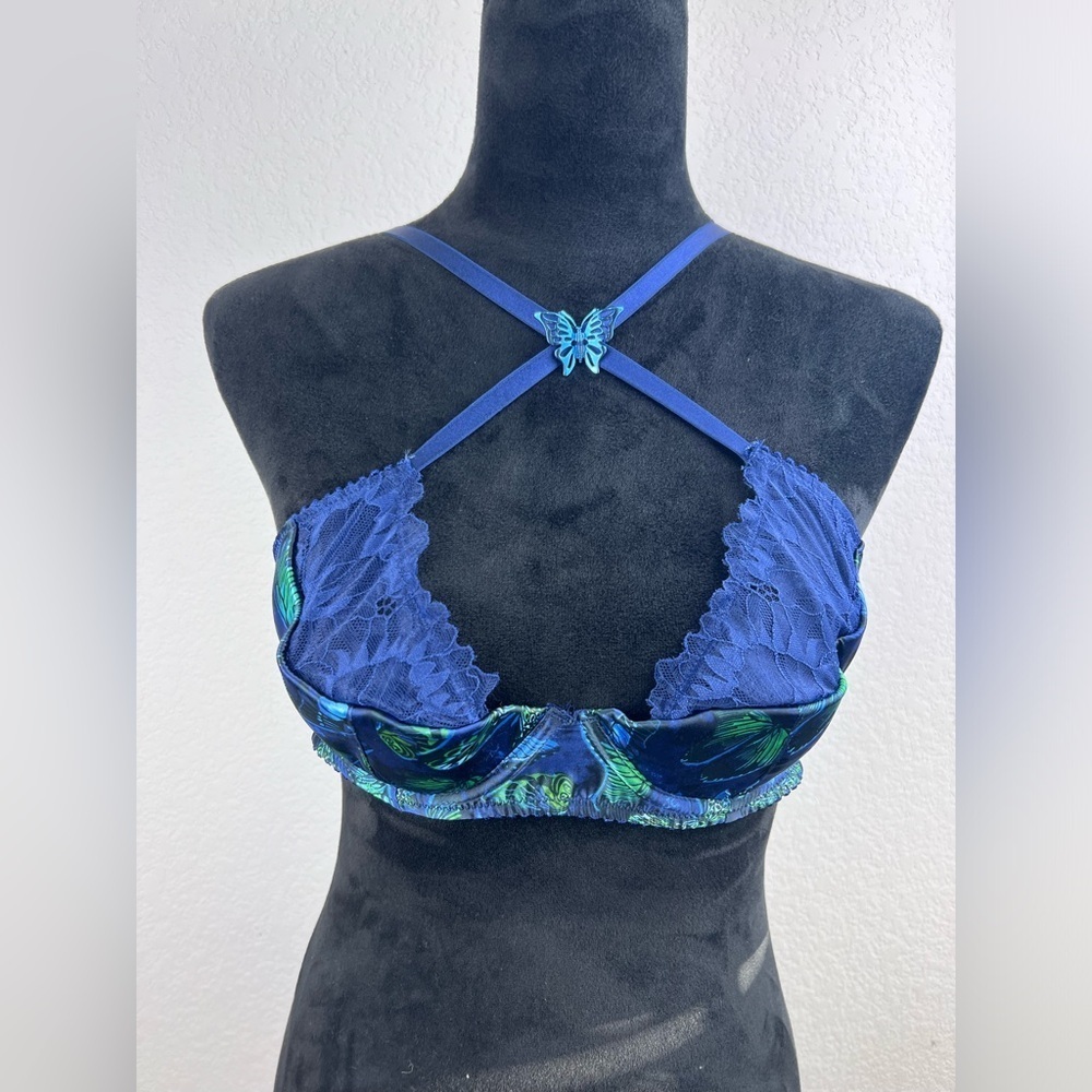 NWT: Savage X Fenty Baroque Butterfly Lace Quarter-Cup Bra in Blue Size 36B
